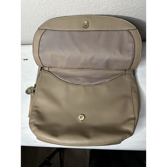 London Fog Collection Camel Brown Shoulder Handbag Purse Soft Faux Leather - Picture 5 of 16